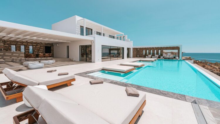 Poseidon Grand Sea Villa Luxus Ferienvilla Mykonos Am Meer Poolterrasse