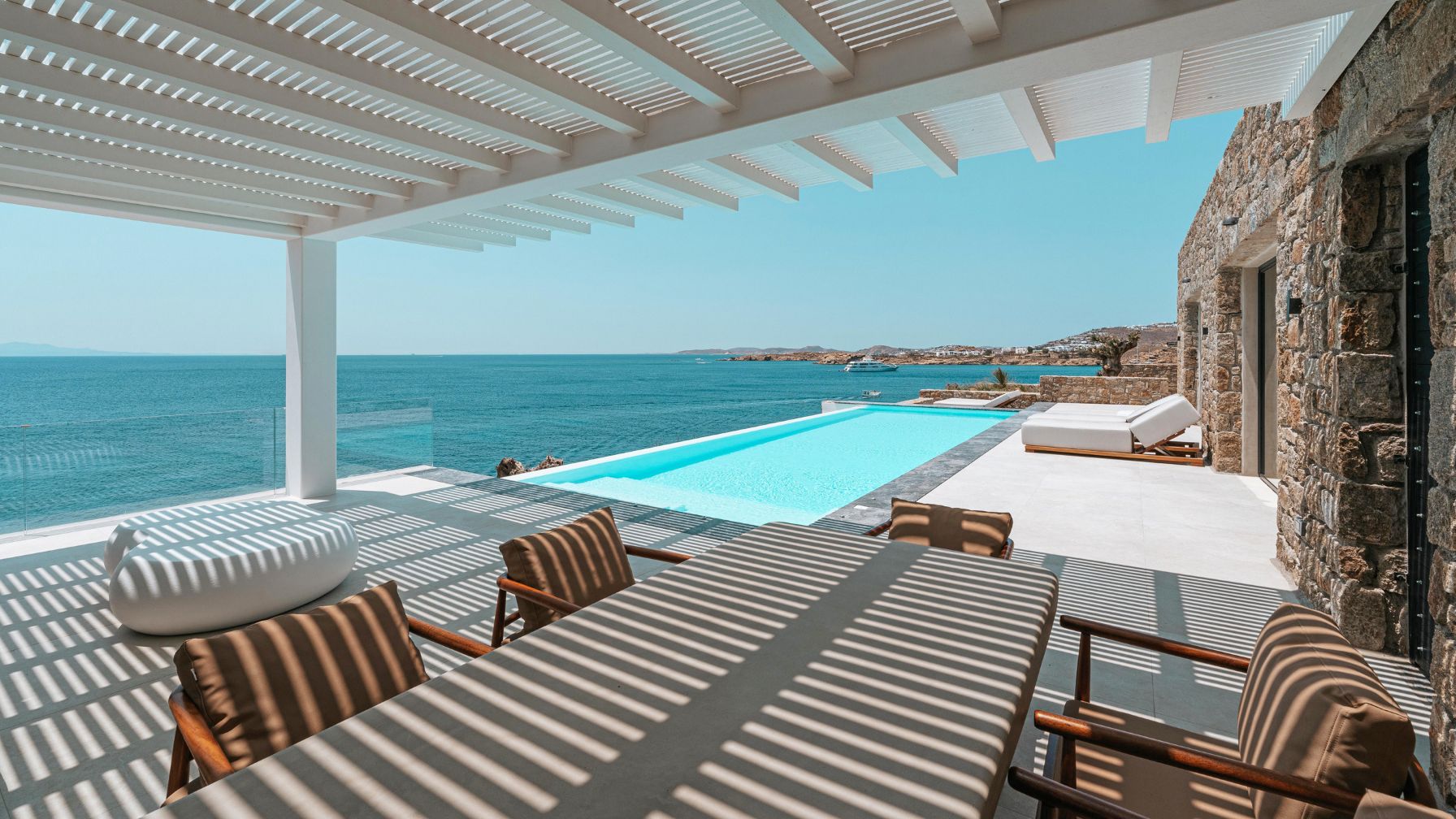 Poseidon Little Sea Villa Luxus Ferienhaus Mykonos Am Meer Mieten Alfresco Essbereich