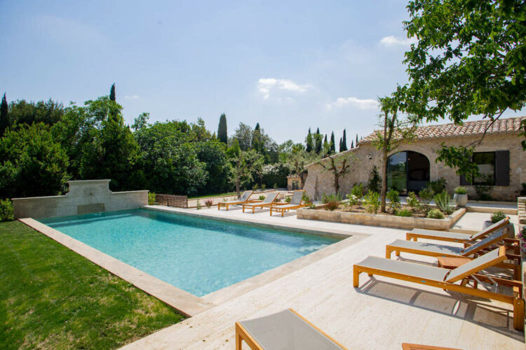 Provence Moderne Ferienvilla Mieten
