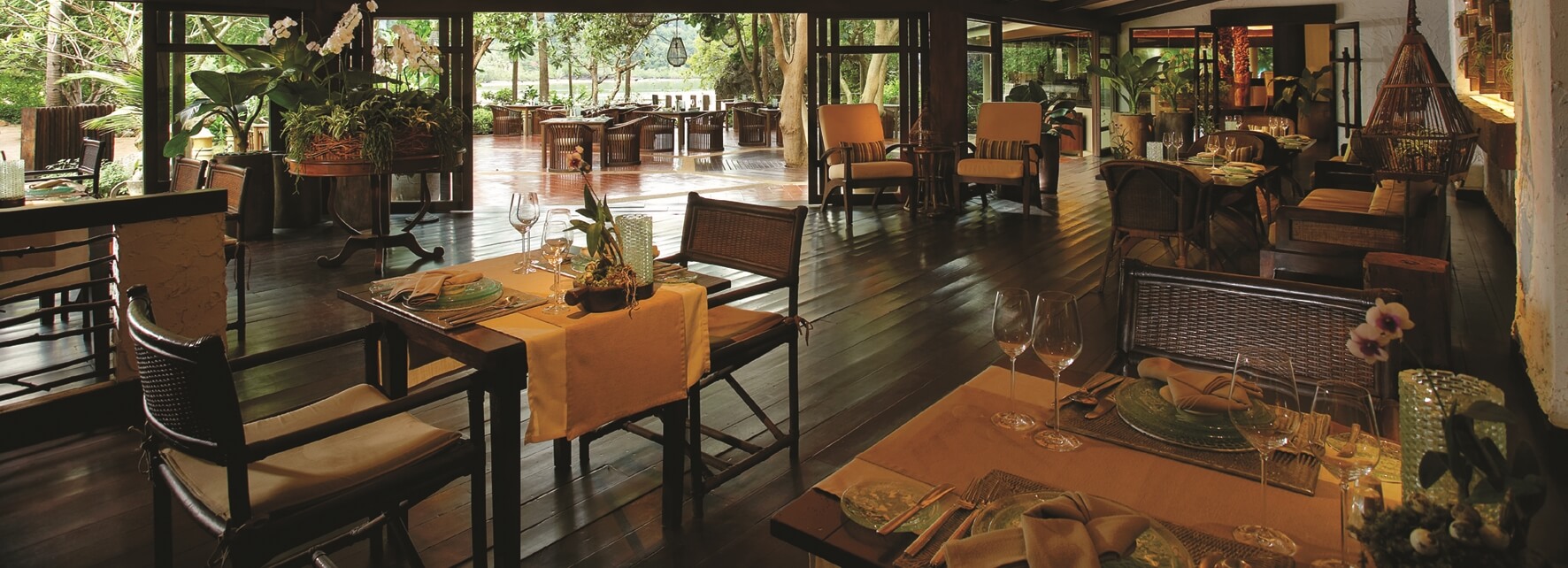 Raya Dining Exterior