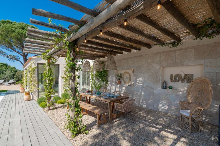Saint Tropez Modernes Luxus Ferienhaus Mieten Paradis Du Cap Lardier Süd Frankreich (2)