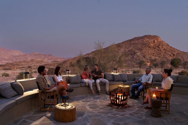 Sandfontein Lodge Namibia Luxus Lodge Mieten Feuerstelle