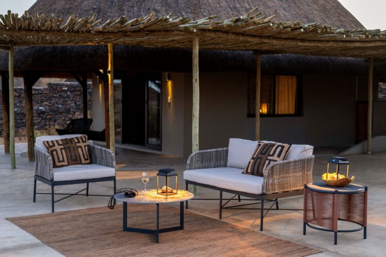 Sandfontein Lodge Namibia Luxus Lodge Mieten Lounge