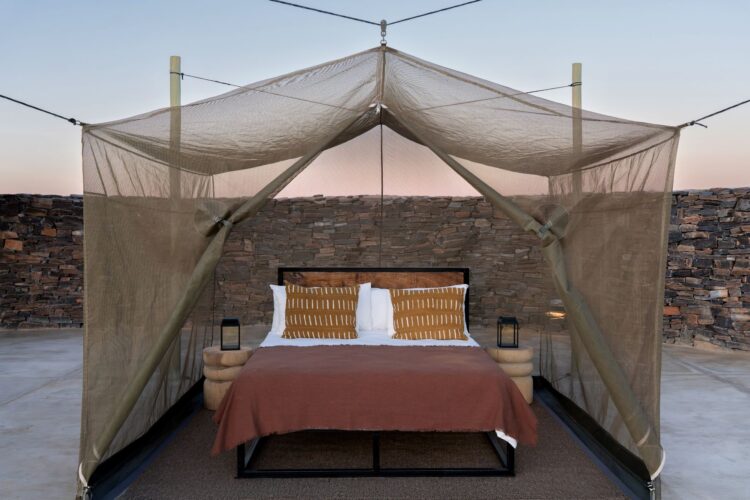 Sandfontein Lodge Namibia Luxus Lodge Mieten Starbed