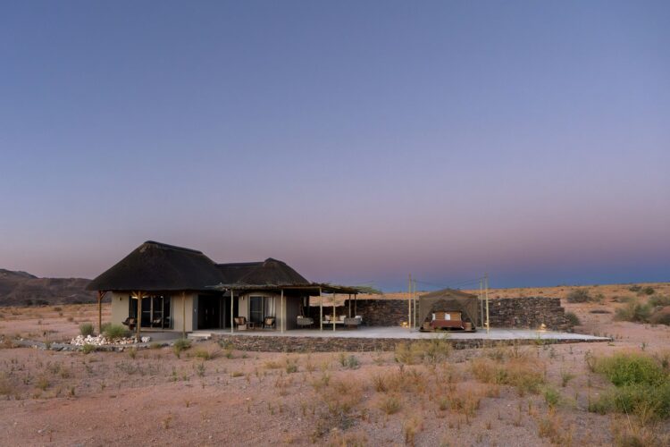 Sandfontein Lodge Namibia Luxus Lodge Mieten Suite