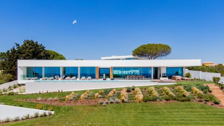 Sea Light Villa One Luxus Ferienhaus Algarve Portugal Außenansicht