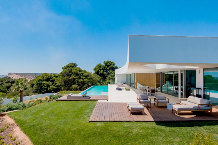 Sea Light Villa One Luxus Ferienvilla Algarve Portugal Terrasse Mit Lounge Area