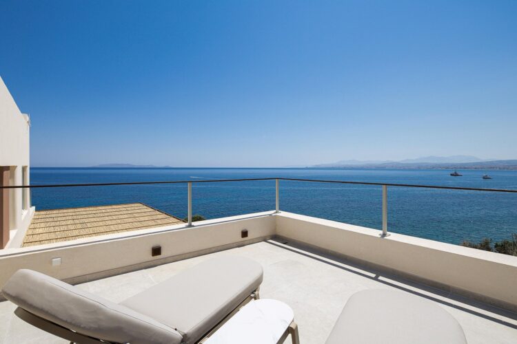 Seafront Dream Luxuriöses Ferienhaus Kreta Am Meer Mieten Balkon
