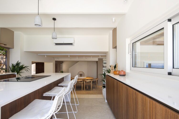 Seafront Dream Luxuriöses Ferienhaus Kreta Am Meer Mieten Küche