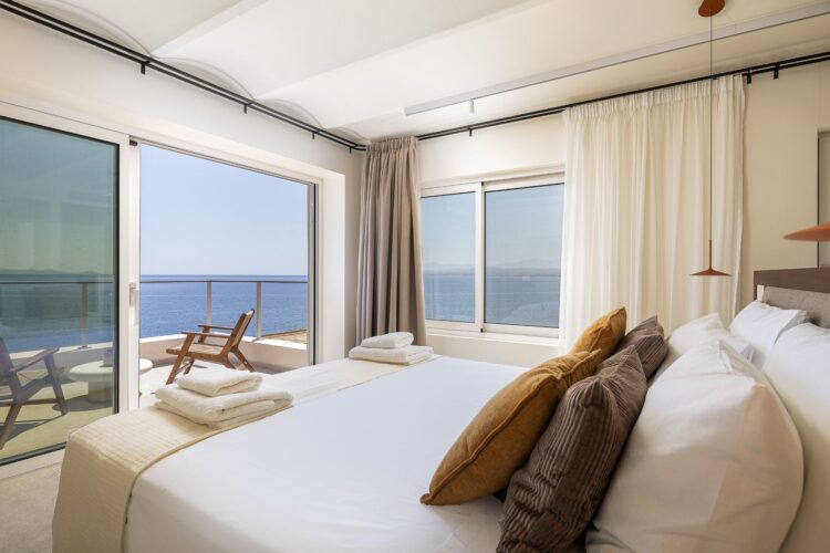 Seafront Dream Luxus Ferienvilla Kreta Am Meer Mieten Schlaf