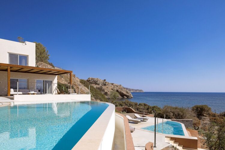 Seafront Dream Villa Luxus Ferienhaus Kreta Mieten Poolbereiche