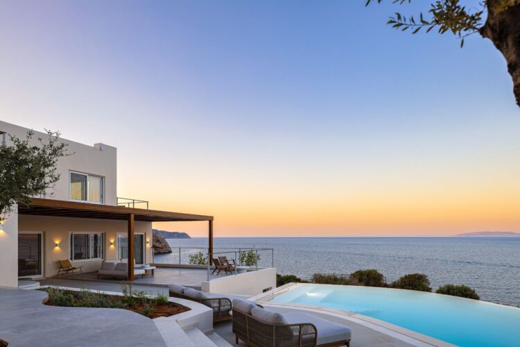 Seafront Dream Villa Luxus Ferienhaus Kreta Mieten Sunset