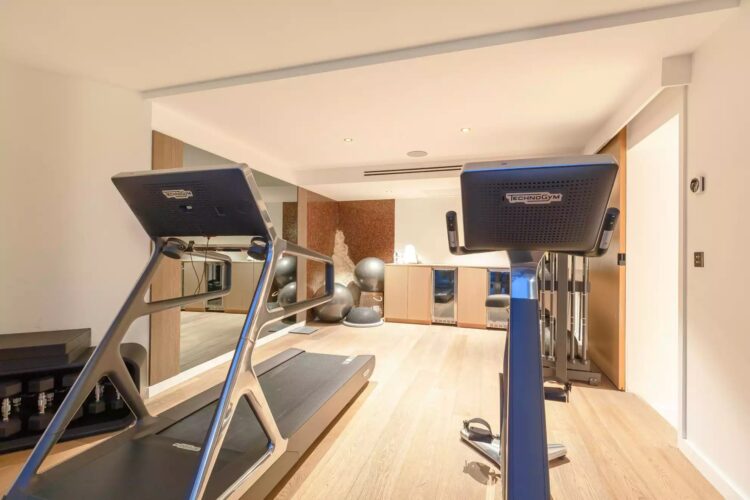Seafront Villa Cassis Luxus Ferienhaus Gym