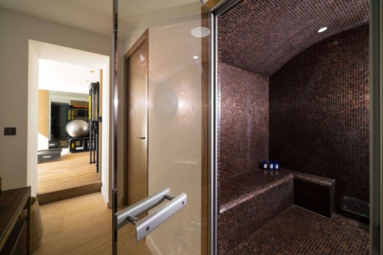 Seafront Villa Cassis Luxus Ferienhaus Südfrankreich Mieten Hammam & Fitness Center