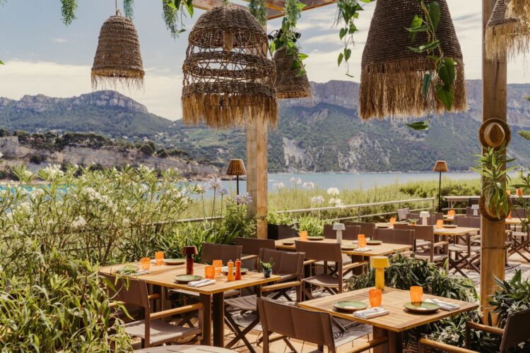 Seafront Villa Cassis Luxus Ferienhaus Südfrankreich Mieten Restaurant Rocco