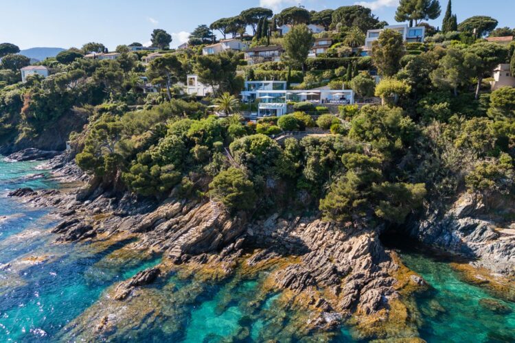 Seafront Villa Elodie Luxus Ferienhaus Cote D Azur Mieten Außenansicht