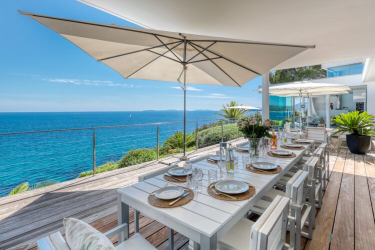 Seafront Villa Elodie Luxus Ferienhaus Cote D Azur Mieten Essen