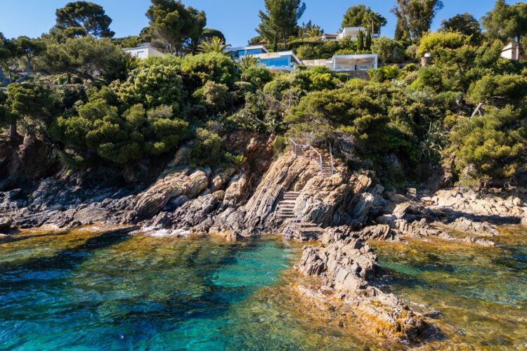 Seafront Villa Elodie Luxus Ferienhaus Cote D Azur Mieten Meer