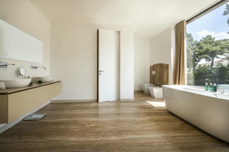 Seafront Villa Tijelo Luxus Fderienhaus Istrien Kroatien Mieten Badewanne