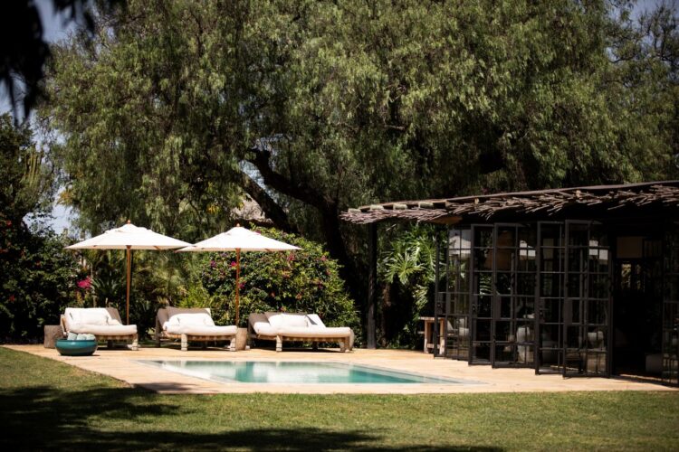 Segera Farmhouse Safari Lodge Kenia Mieten Garten