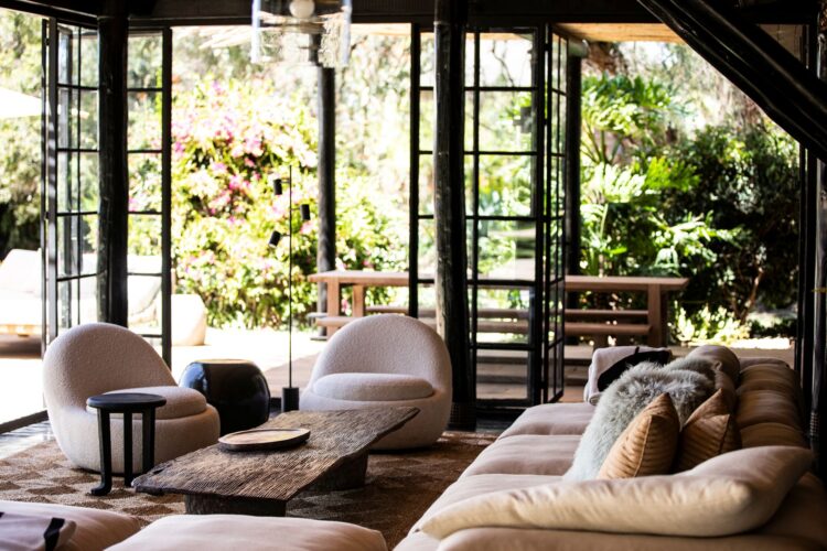 Segera Farmhouse Safari Lodge Kenia Mieten Living