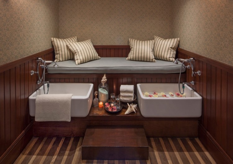 Shutters On The Beach Usa 4