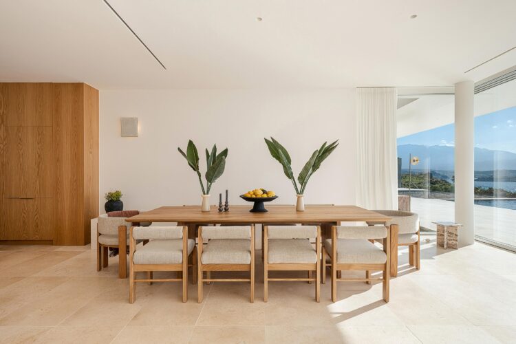 Silent Sea Villa Luxus Ferienhaus Kreta Am Meer Mieten Esstisch