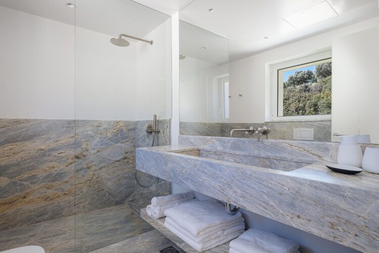 Silent Sea Villa Luxus Ferienhaus Kreta Am Meer Mieten Marmorbad