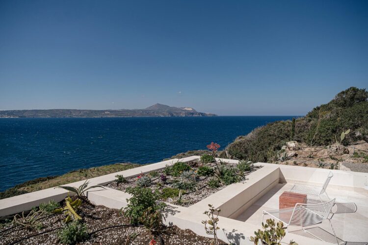 Silent Sea Villa Luxus Ferienhaus Kreta Am Meer Mieten Terrasse