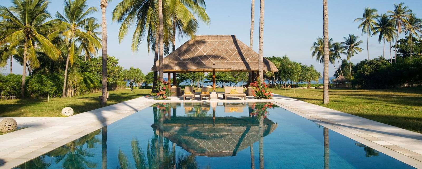 Sira Beach Villa Lombok Pool Bale Garten
