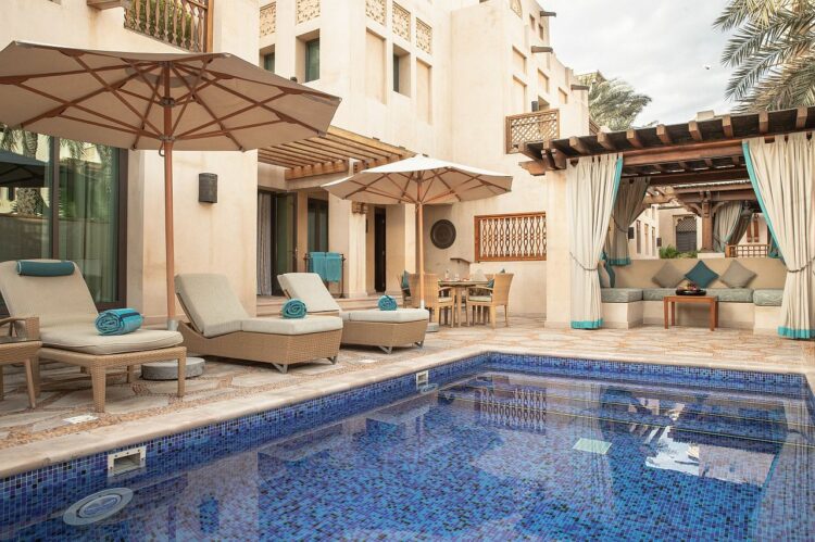 Strandhotel In Dubai Buchen Madinat Jumeirah Dar Al Masyaf