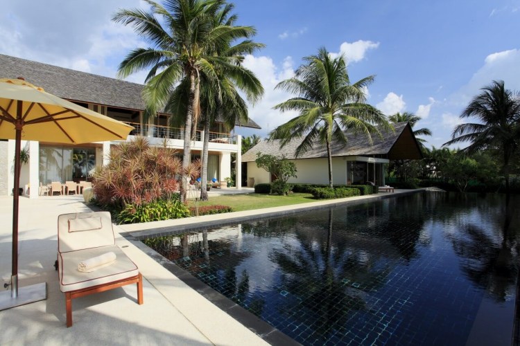 Talea Beach House Phuket Poolbereich