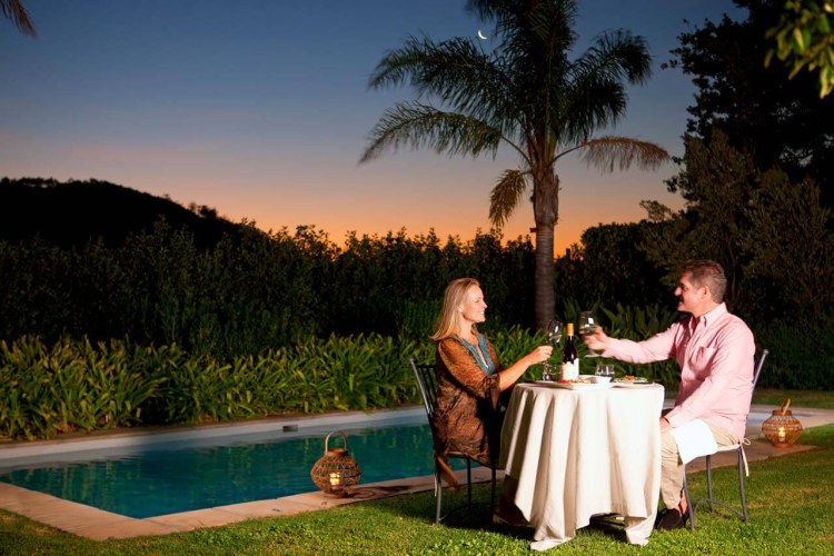 The Fancy Winelands Romantisches Dinner Am Pool