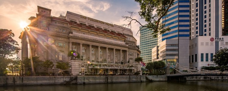 The Fullerton Hotel Singapur Slider