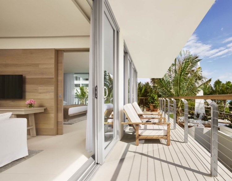 The Miami Beach Edition Premier Bungalow Ocean Front Suite