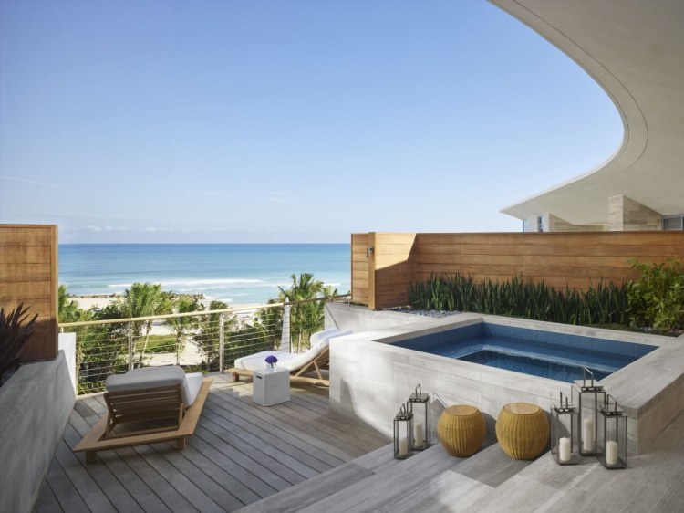 The Miami Beach Edition Premier Bungalow Ocean View Suite