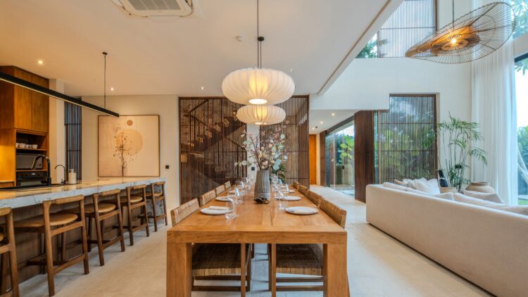 The Palm House Luxus Ferienhaus Bali Mieten Essen