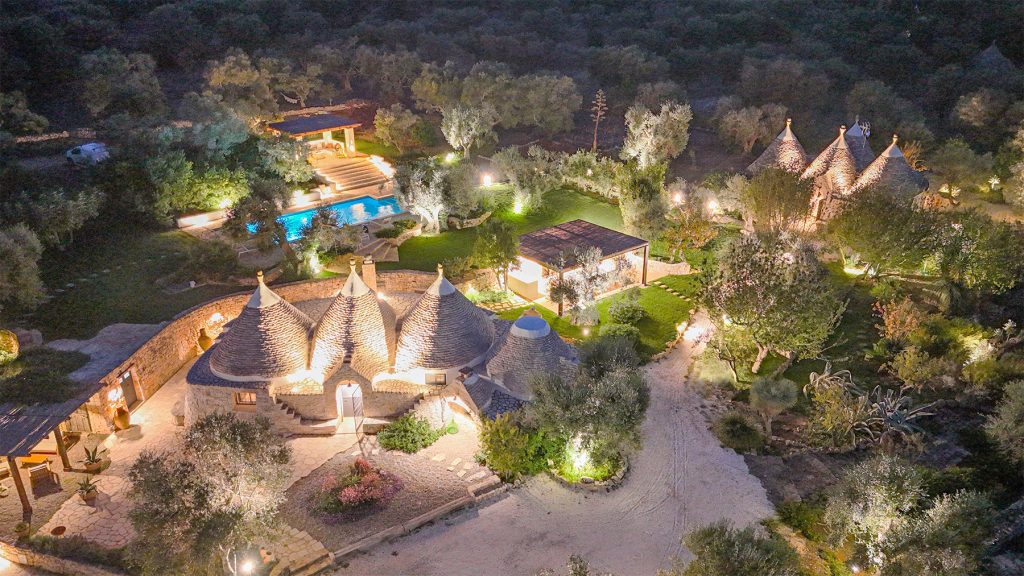 Trulli Ostuni Luxus Ferienvilla Apulien Italien