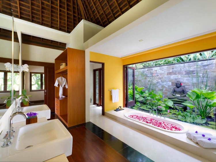 Villa Alam Bali Master Suite Bad