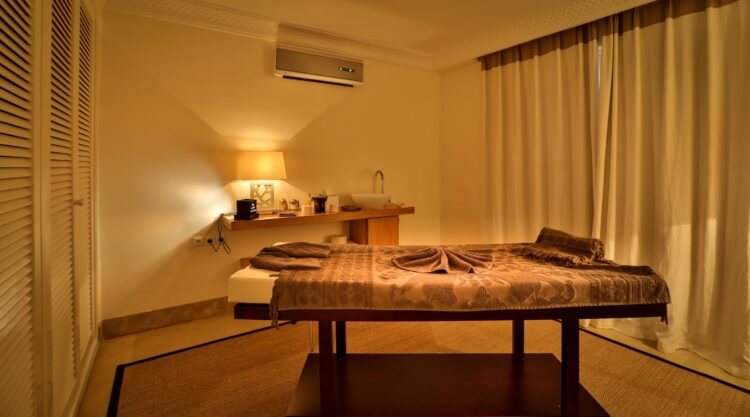 Villa Aljana Luxus Ferienhaus Marokko Mieten Massage