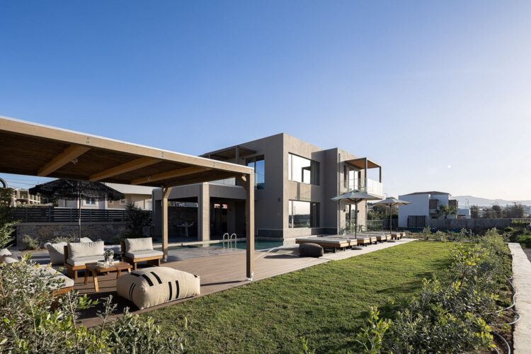 Villa Almyra Luxus Ferienhaus Kreta Am Meer Mieten Außenansicht