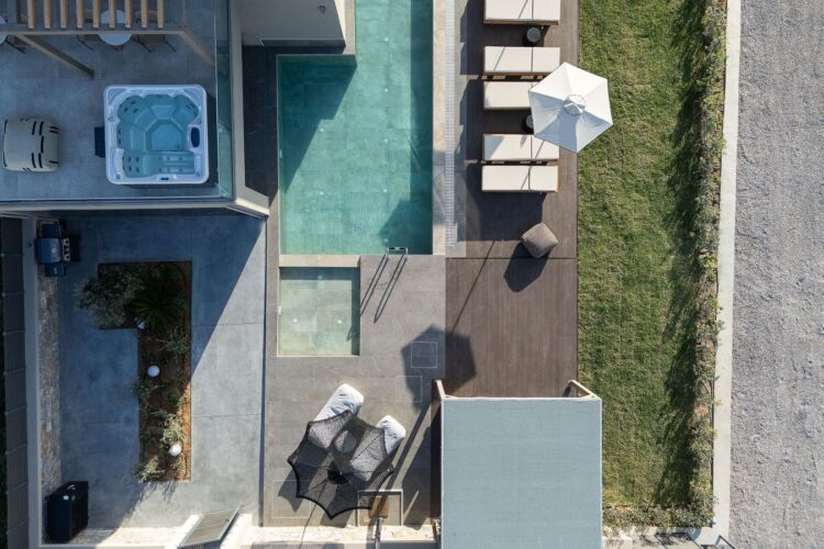 Villa Almyra Luxus Ferienhaus Kreta Am Meer Mieten Drohne
