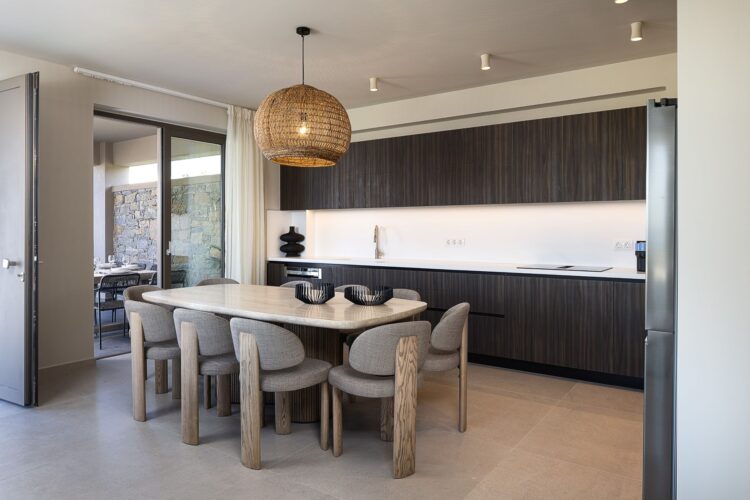 Villa Almyra Luxus Ferienhaus Kreta Am Meer Mieten Esstisch