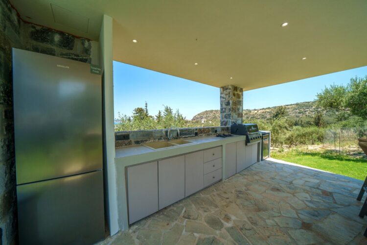 Villa Almyrida Luxus Ferienhaus Kreta Mieten Outdooor Küche