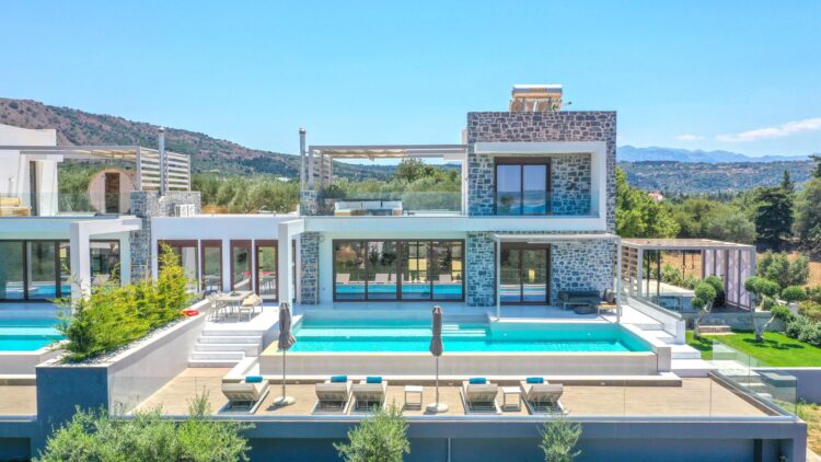 Villa Almyrida Luxus Ferienhaus Kreta Mieten Rechts