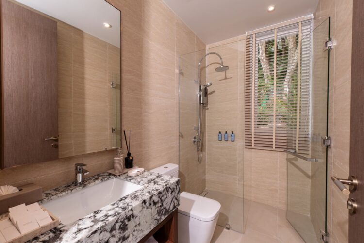 Villa Amann Luxus Ferienhaus Phuket Thailand Am Strand Mieten Bad