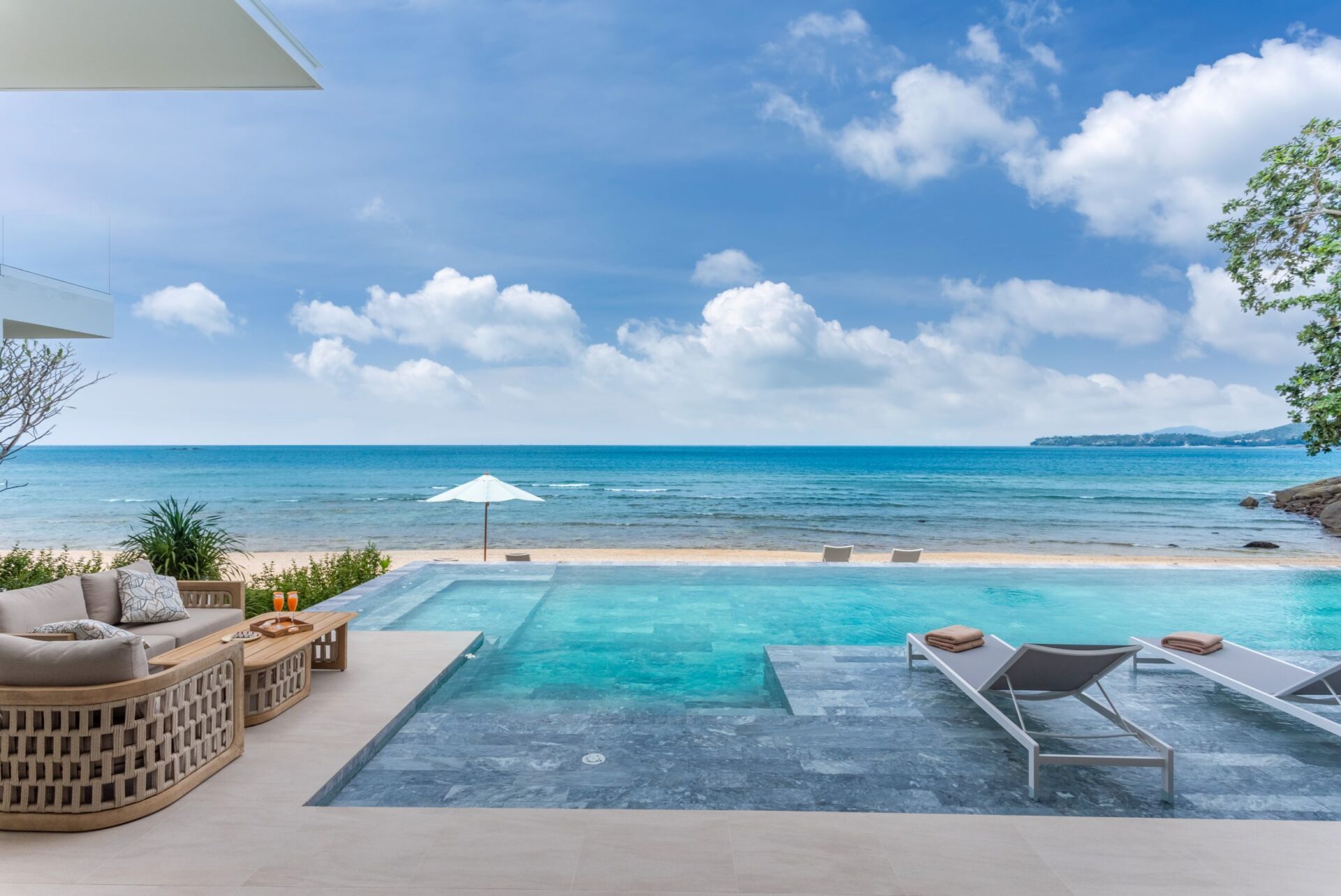 Villa Amann Luxus Ferienvilla Phuket Thailand Am Strand Mieten Poolterrasse