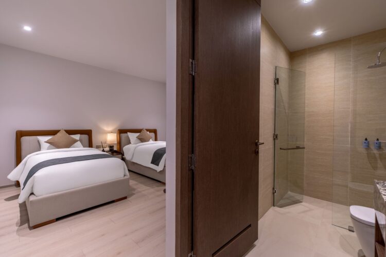 Villa Amann Luxus Ferienvilla Phuket Thailand Am Strand Mieten Ensuite