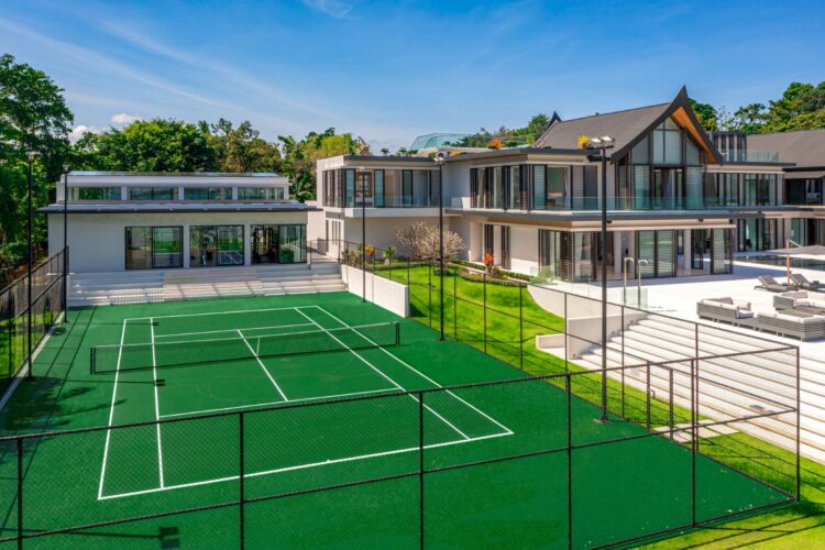 Villa Amarasara Luxus Ferienhaus Phuket Mieten Tennis