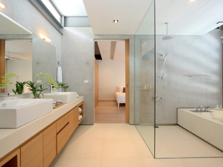 Villa Amarelo Luxus Ferienhaus Phuket Am Strand Mieten Badezimmer